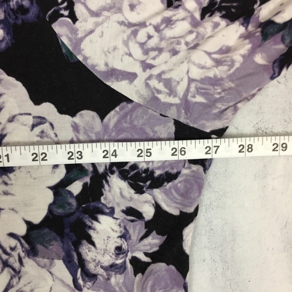 Simply Vera Vera Wang Purple Floral V-Neck Top Plus Sz 3X Long Sleeve Tee Rayon - Picture 11 of 13